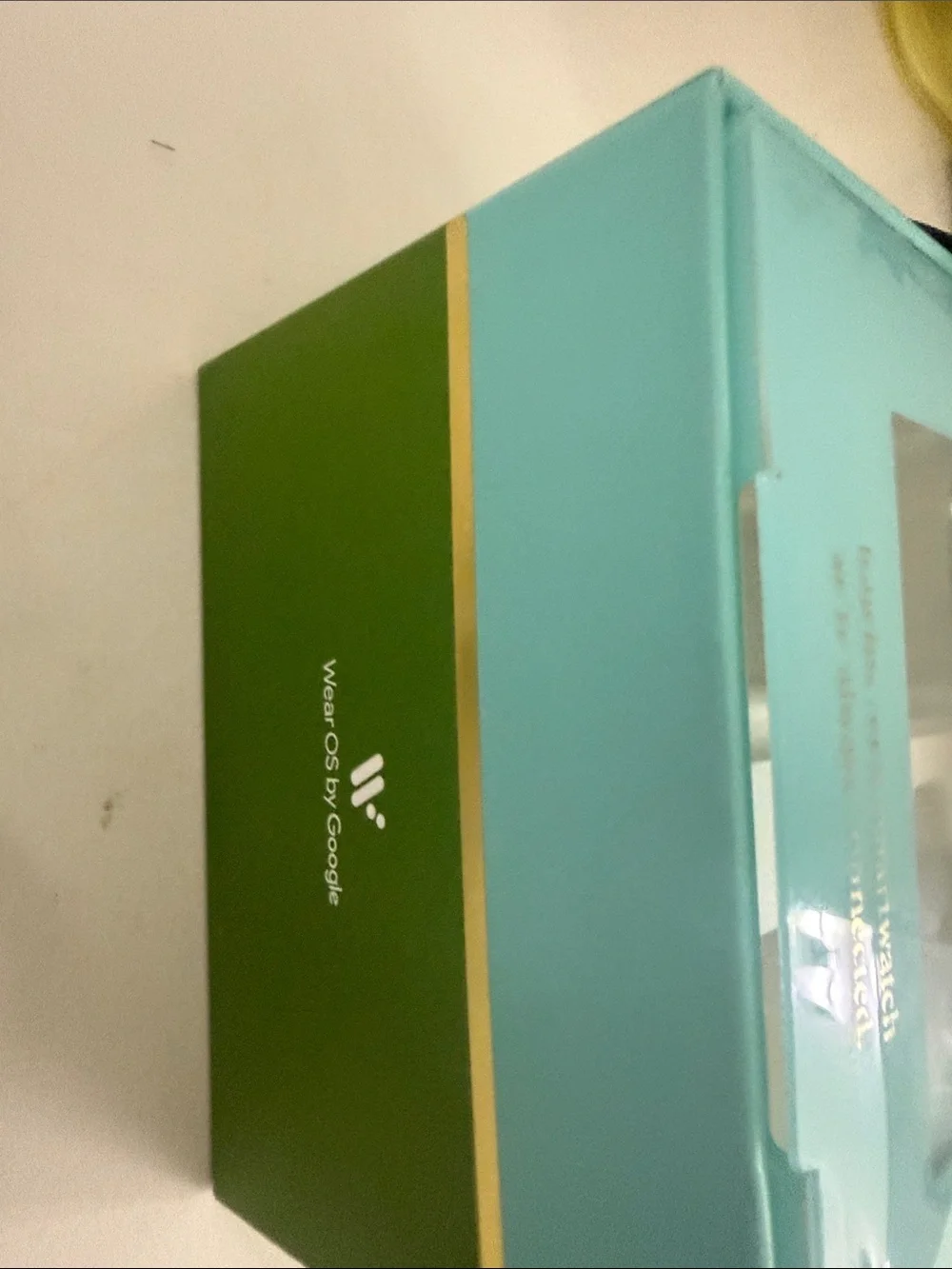 kate spade Black and Gold Round Smartwatch with Silicone Strap